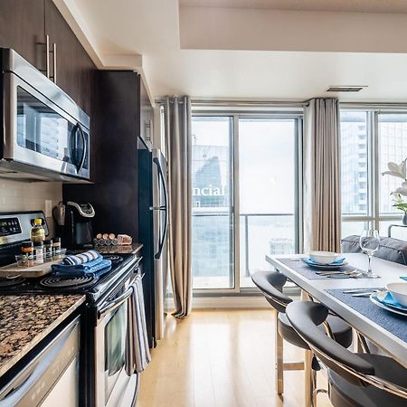 1Br Luxury Condo - Downtown Торонто Екстериор снимка