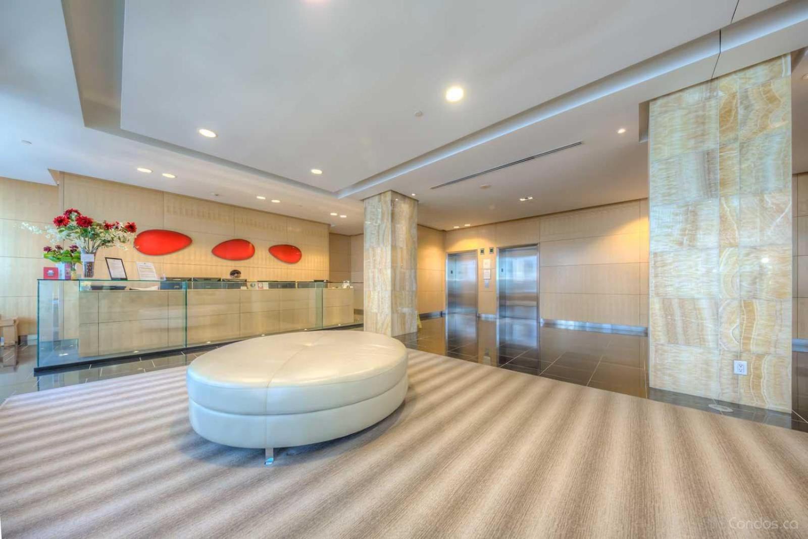 1Br Luxury Condo - Downtown Торонто Екстериор снимка